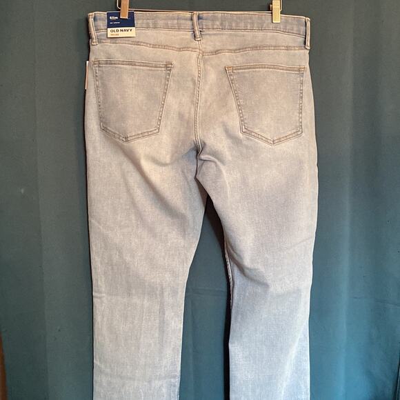 Old Navy Slim Fit 360 Degree Stretch Light Blue Jeans - Picture 7 of 15